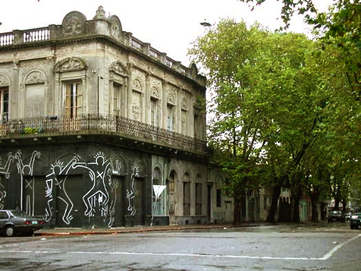 esquina Aquiles Lanza (Yaguarn)