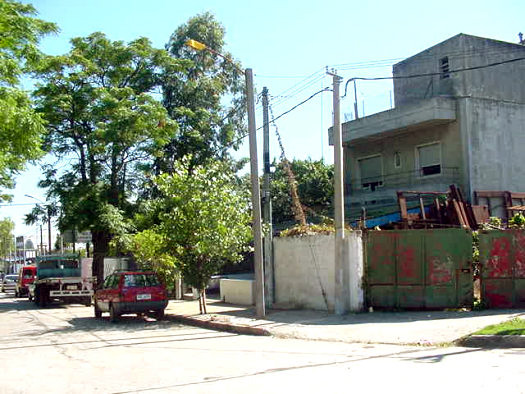 Felipe Sanguinetti esquina Juan F. Martnez