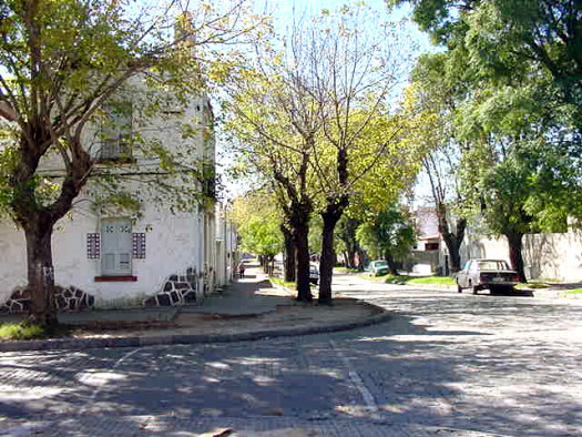 Santiago Labandera esquina Basualdo