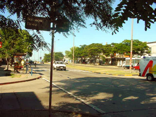 Gral. Flores esquina Santiago Sierra