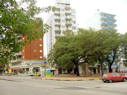 Soca esquina Rivera