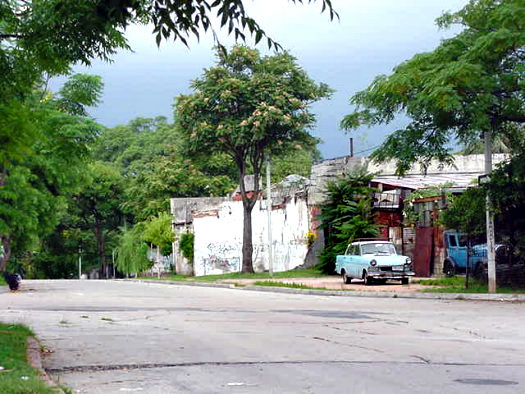 Dolores Pereira de Rosell esquina F. Rodrguez