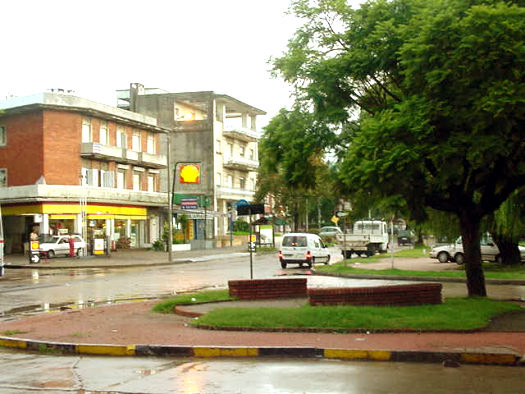 Av. Surez esquina Lucas Obes