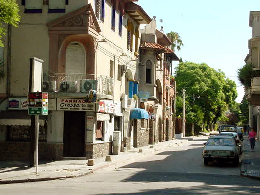 esquina Santiago Vzquez