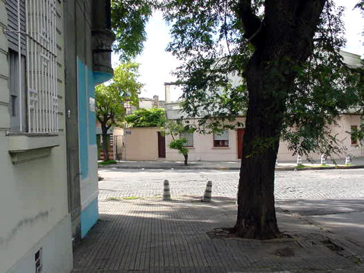 Guardia Oriental esquina Vespucio