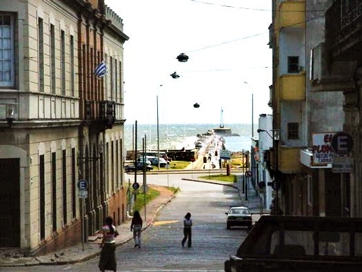 Calle Sarand y la escollera