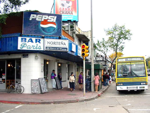 8 de Octubre esquina Pan de Azcar