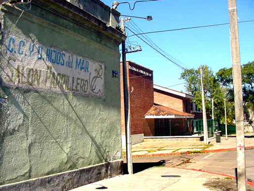 A. Latorre esquina Pirineos