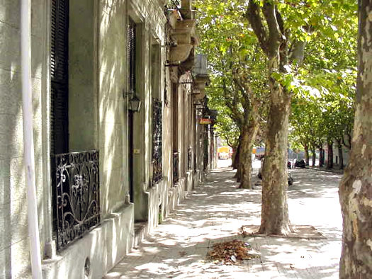 Tapes entre San Juan y Cvicos
