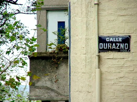 esquina R�o Negro