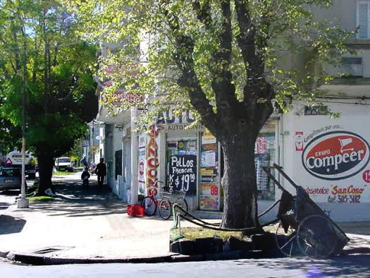 Santiago Labandera esquina J. Ma. Guti�rrez