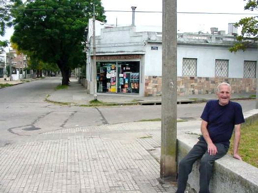 Munar esquina Fray Bentos (Panader�a de Lalo)