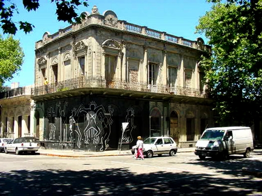 Esquina Aquiles Lanza (Yaguar�n)