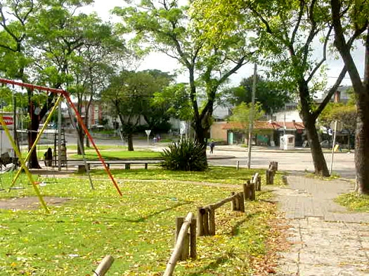 Parma casi Damaso Larra�aga