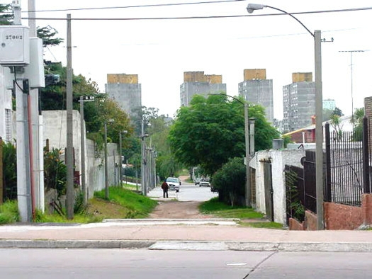 H. Gerona entre Av. Italia y H. Sabat