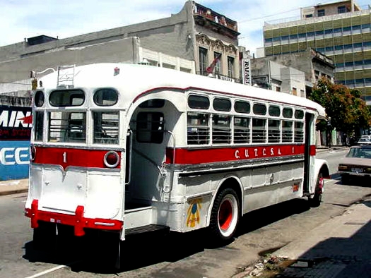 Viejo �mnibus de Cutcsa